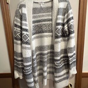 Maurices Black and White Patterned Cardigan